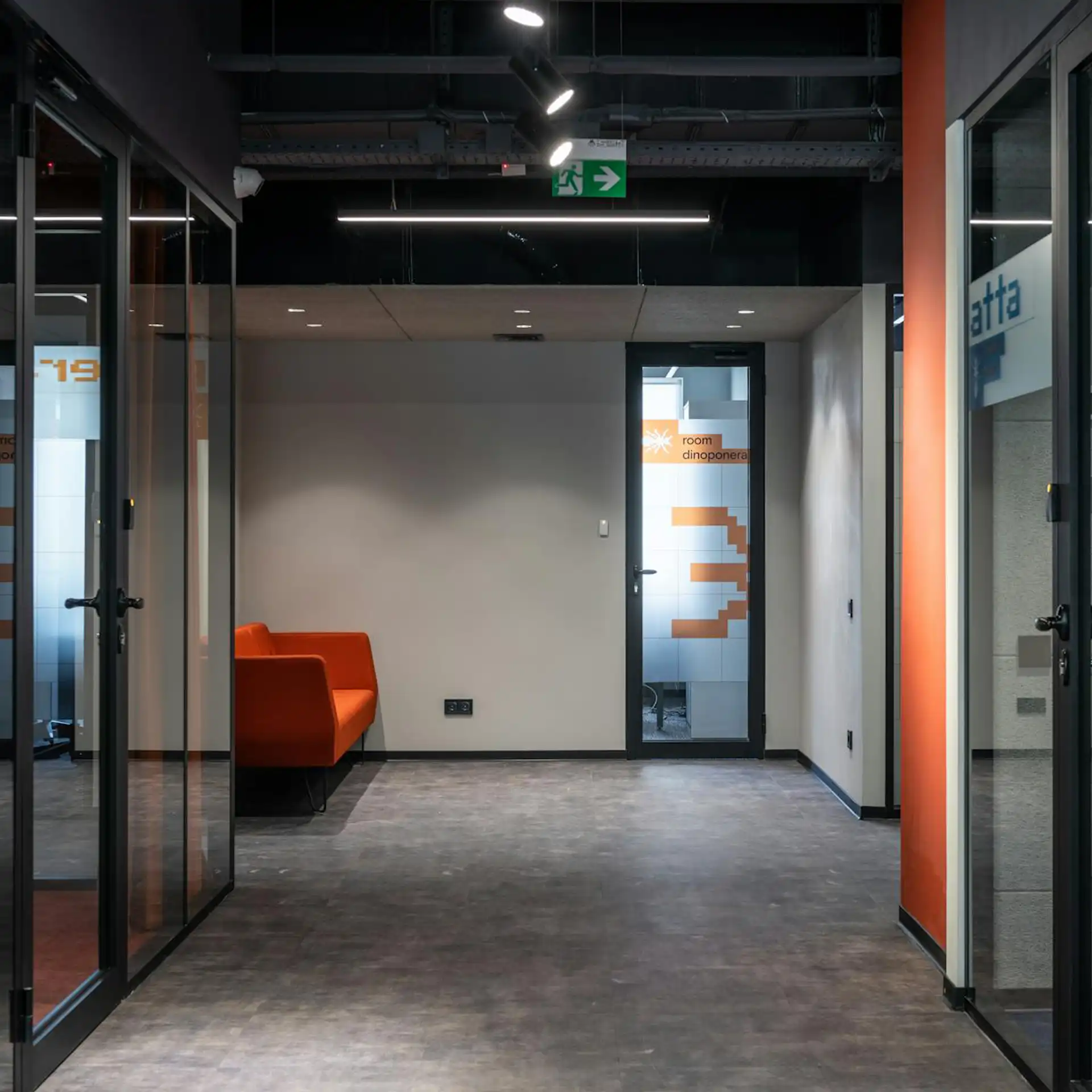 commercial building page - v23